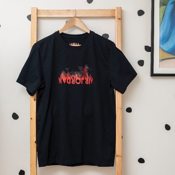 Michael 'Air' Jordan T-shirt - Picture 2 of 13